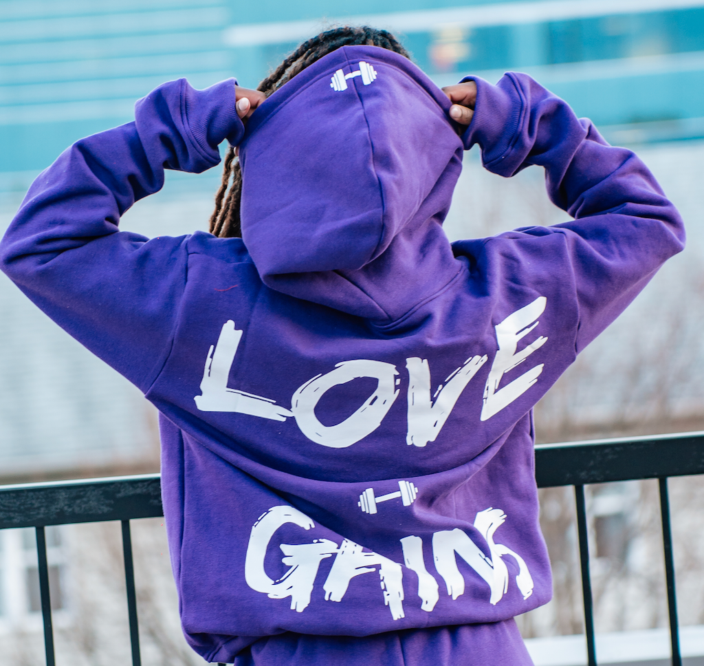 Oversized Hoodie - "LOVE 4 GAINS"