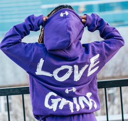 Oversized Hoodie - "LOVE 4 GAINS"
